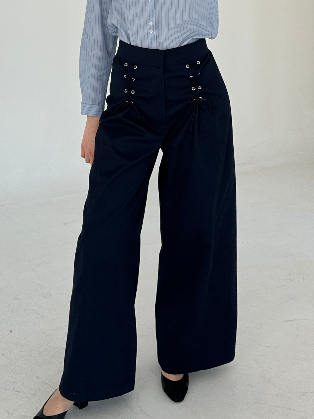 Navy pant