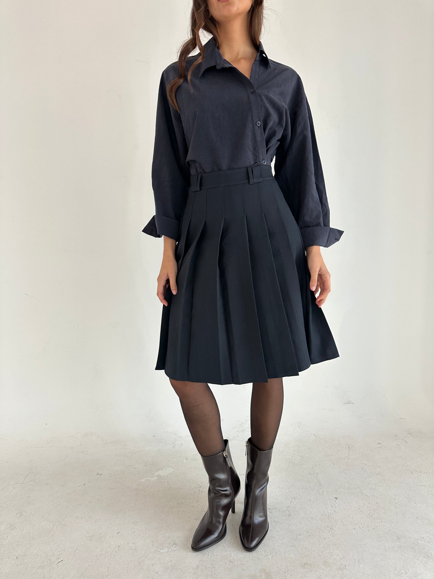 Navy skirt